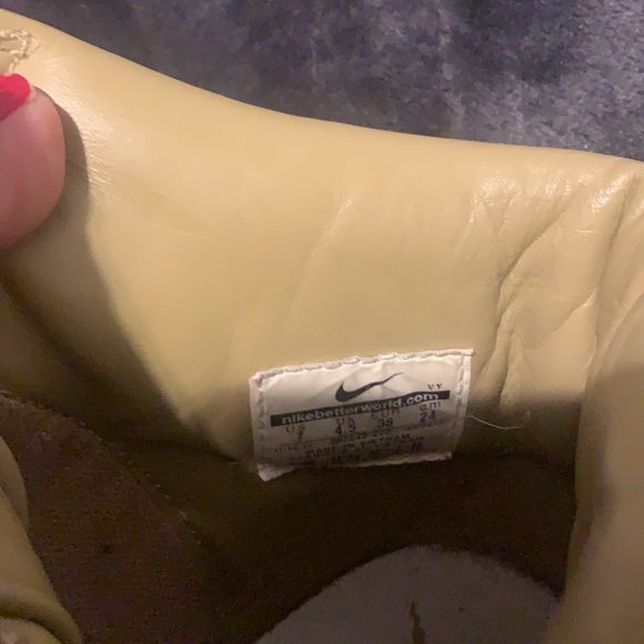 Nike suede sneakers - Picture 6 of 7